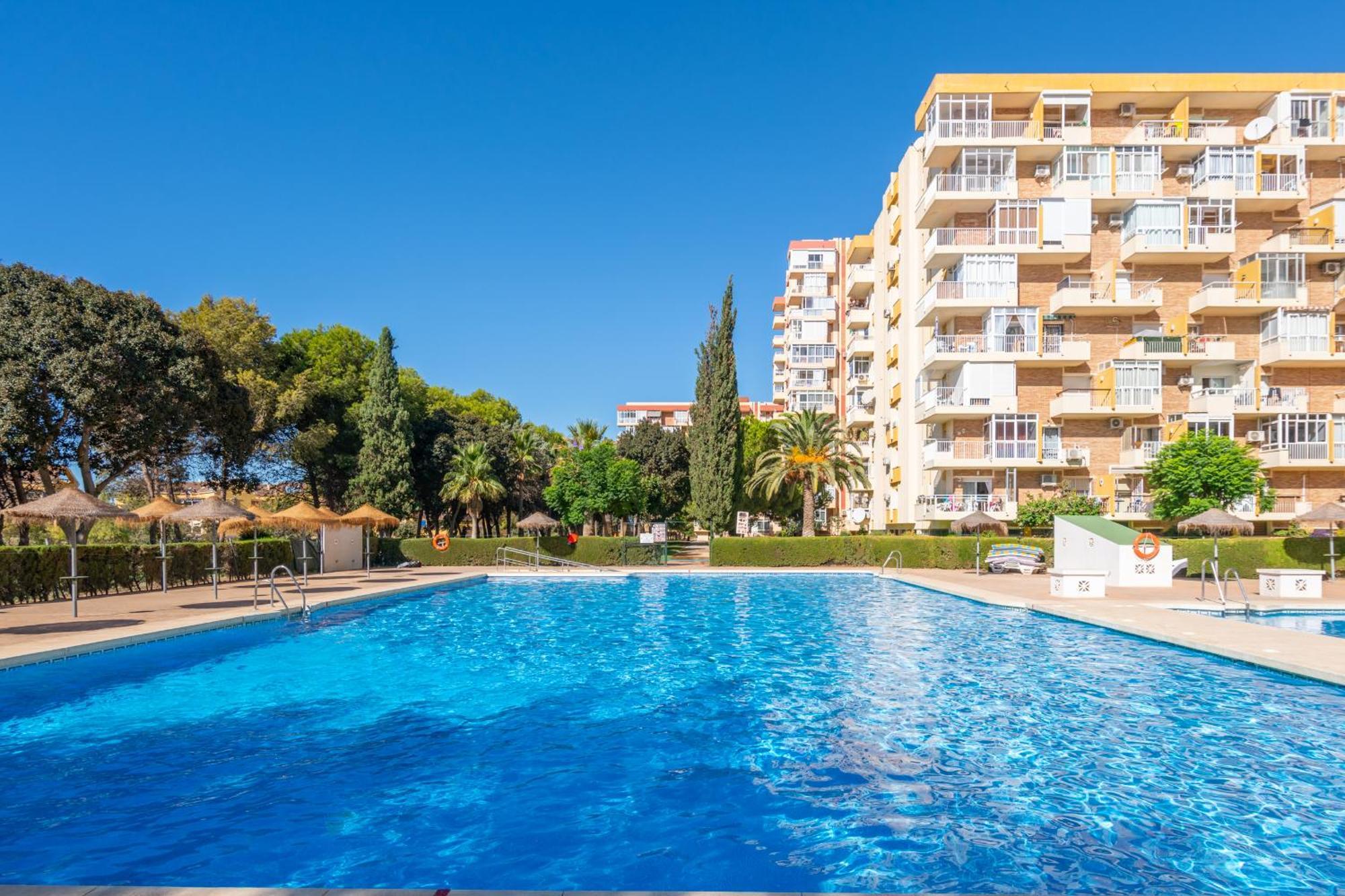 Hercules Pool & Beach Benalmádena Esterno foto